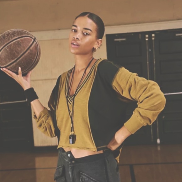 NWT FREEPEOPLE Team Player Layer - Picture 3 of 5